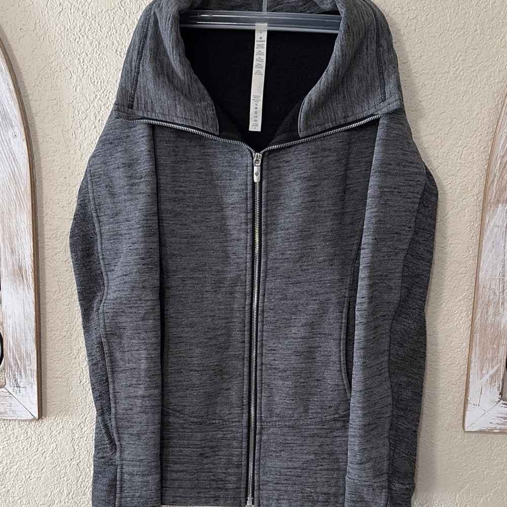 Lululemon Athletica Gray Zip-Up Jacket with High Collar